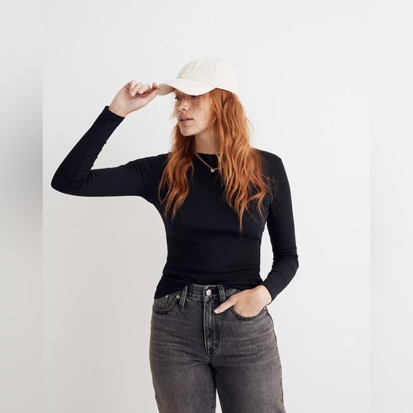 || Madewell || Crew Neck Tee - Picture 2 of 4